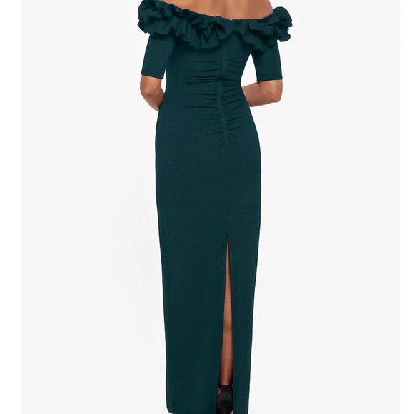 Xscape Ruffled Off-the-Shoulder Short Sleeve Gown 12P NWT Pine green - Picture 2 of 7